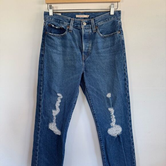 Levi’s Wedgie Fit Straight Leg Jeans Classic Blue Denim Button Fly Women Sz 28 - Picture 3 of 12
